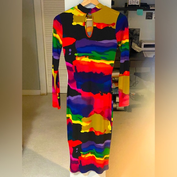 Abstract MIDI Dress - Picture 3 of 4